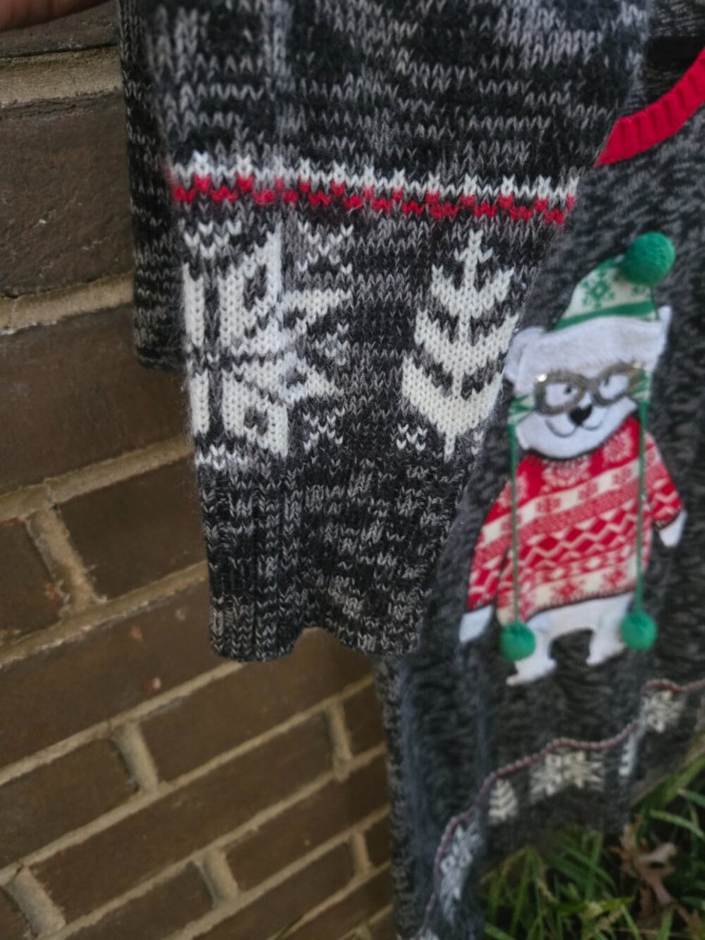 CHRISTMAS SWEATER - Picture 2 of 5